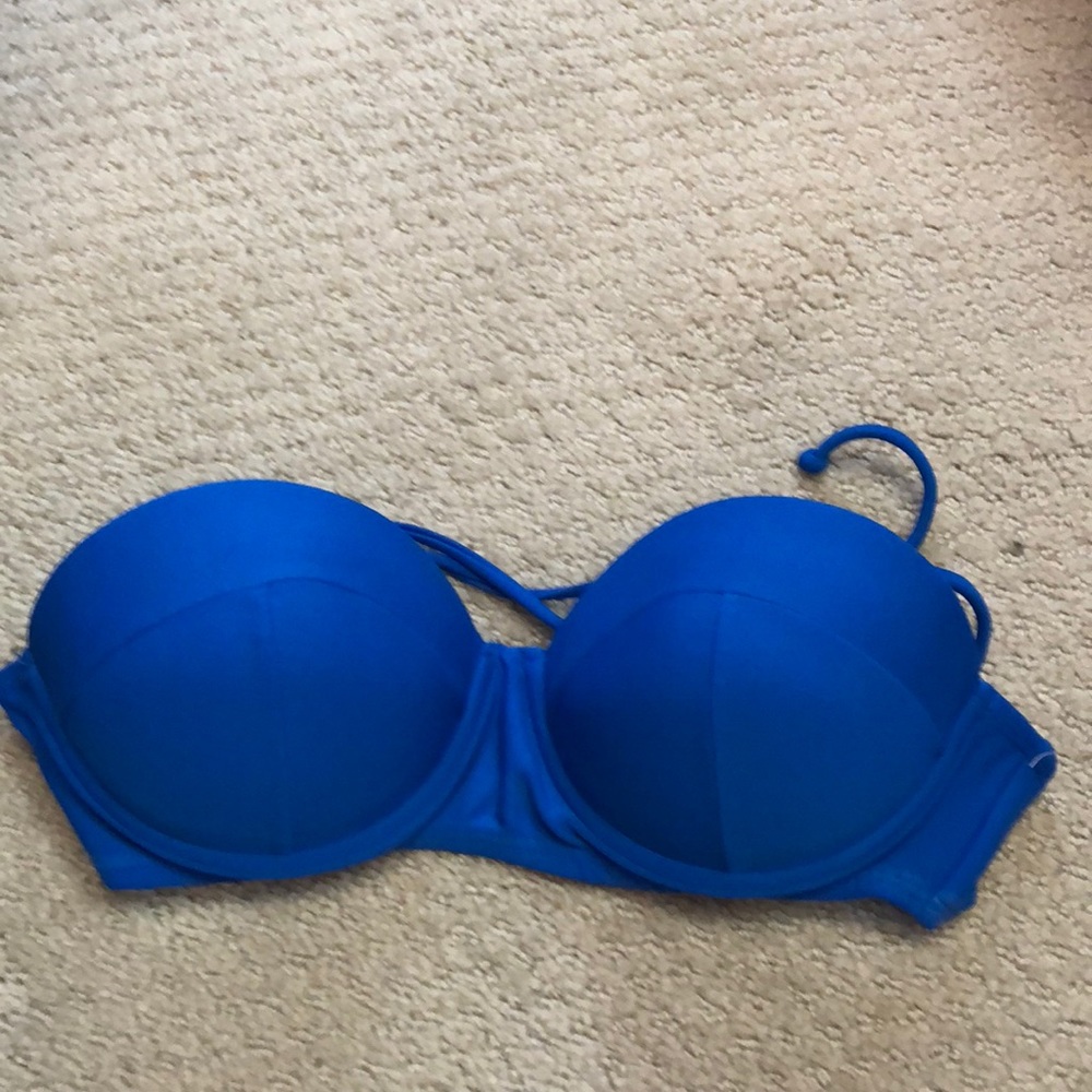 Strapless bikini top